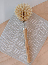 Load image into Gallery viewer, Casa Agave™ Long Handle Dish Brush